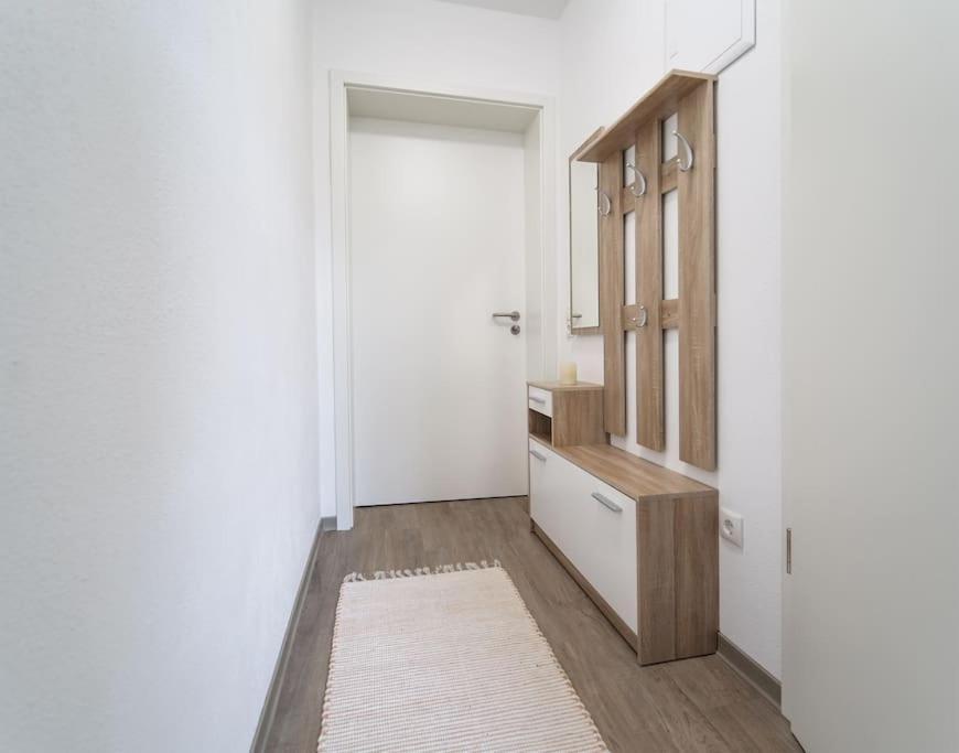 Preiswertes Modernes Gaestezimmer In Aue Bad-Schlema Экстерьер фото